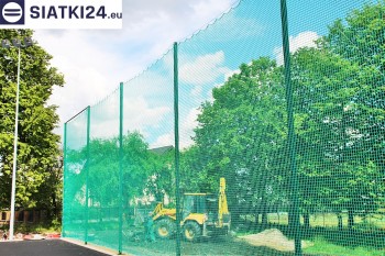 Siatki Grodzisk Mazowiecki - Zabezpieczenie za bramkami i trybun boiska piłkarskiego dla terenów Grodziska Mazowieckiego
